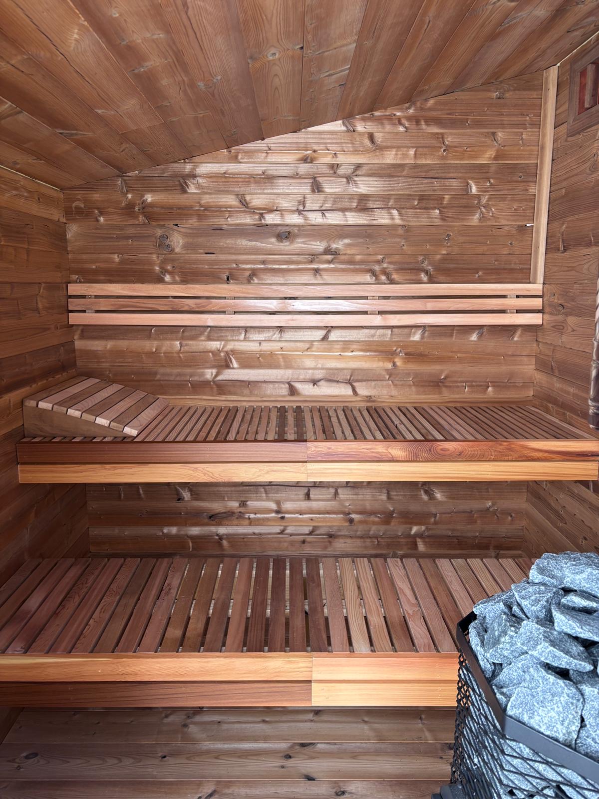 Sauna kwadratowa – oświetlenie LED